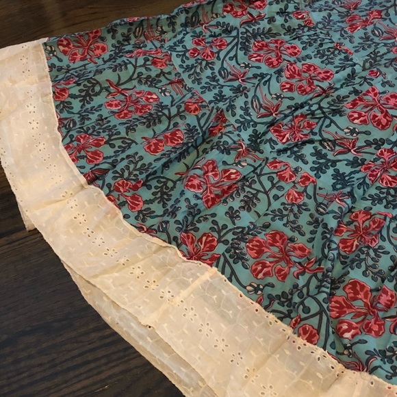 Strapless floral midi dress - Picture 5 of 8